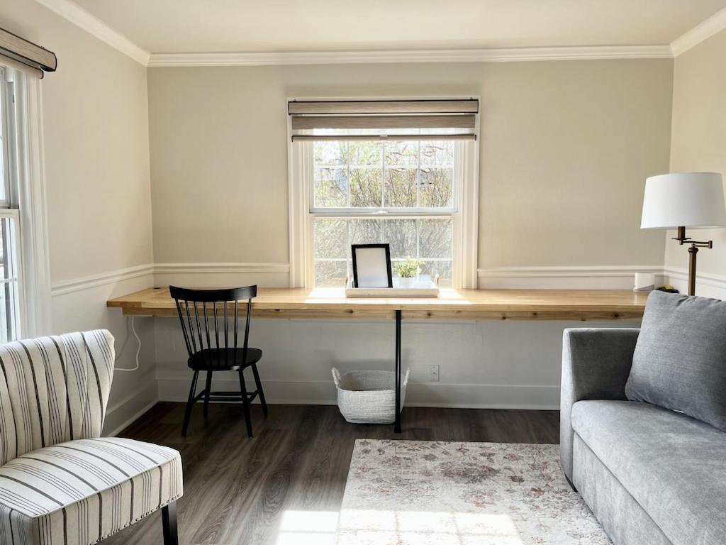 Modern 2 Bedroom Farmhouse Cottage With Hot Tub In 스노호미시 외부 사진